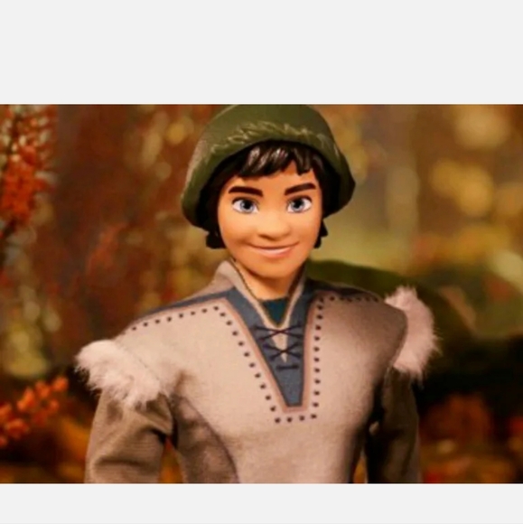 :* Disney Frozen 2 Forest Expedition  Doll 4-Pack Anna, Elsa, Ryder, Honeymaren - Picture 5 of 8